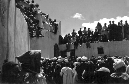 A lot of people gathered inside the shrine of Sdi Brahim u 'Ali.