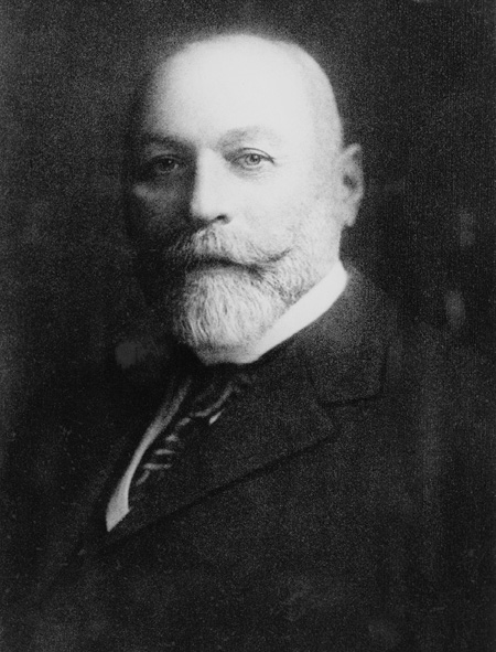 German-born, Frasch developed a process for sulphur removal from crude oil in the 1880s. He worked for Imperial Oil (briefly) and then for Standard Oil of Indiana. Later he became a millionaire refining sulphur in Louisiana. In this formal photo he is wearing a frock coat, and has a full beard and moustache and a receding hairline. 